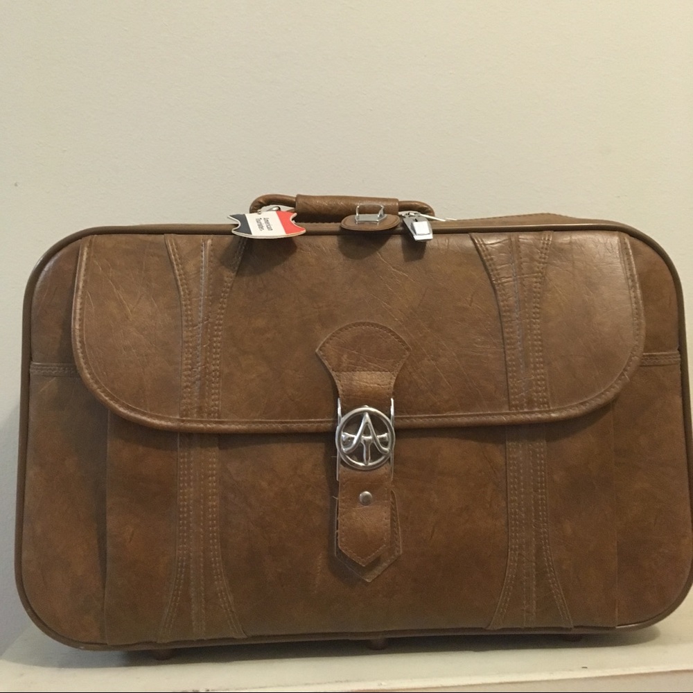 Vintage American Tourister luggage bag for sale